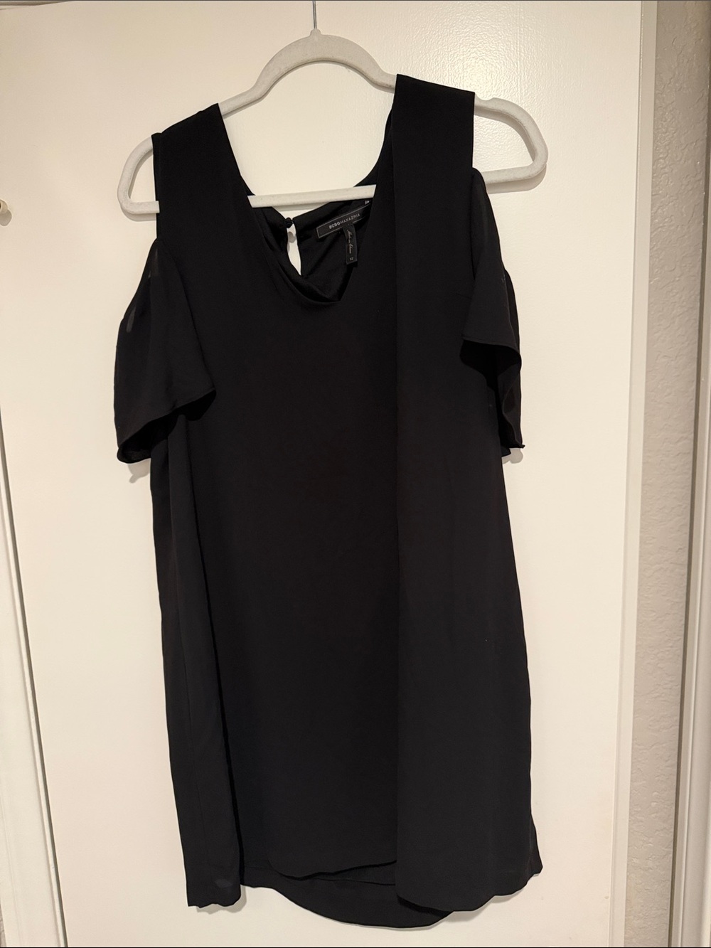 BCBGMaxAzria Black Sleeveless Shift Dress